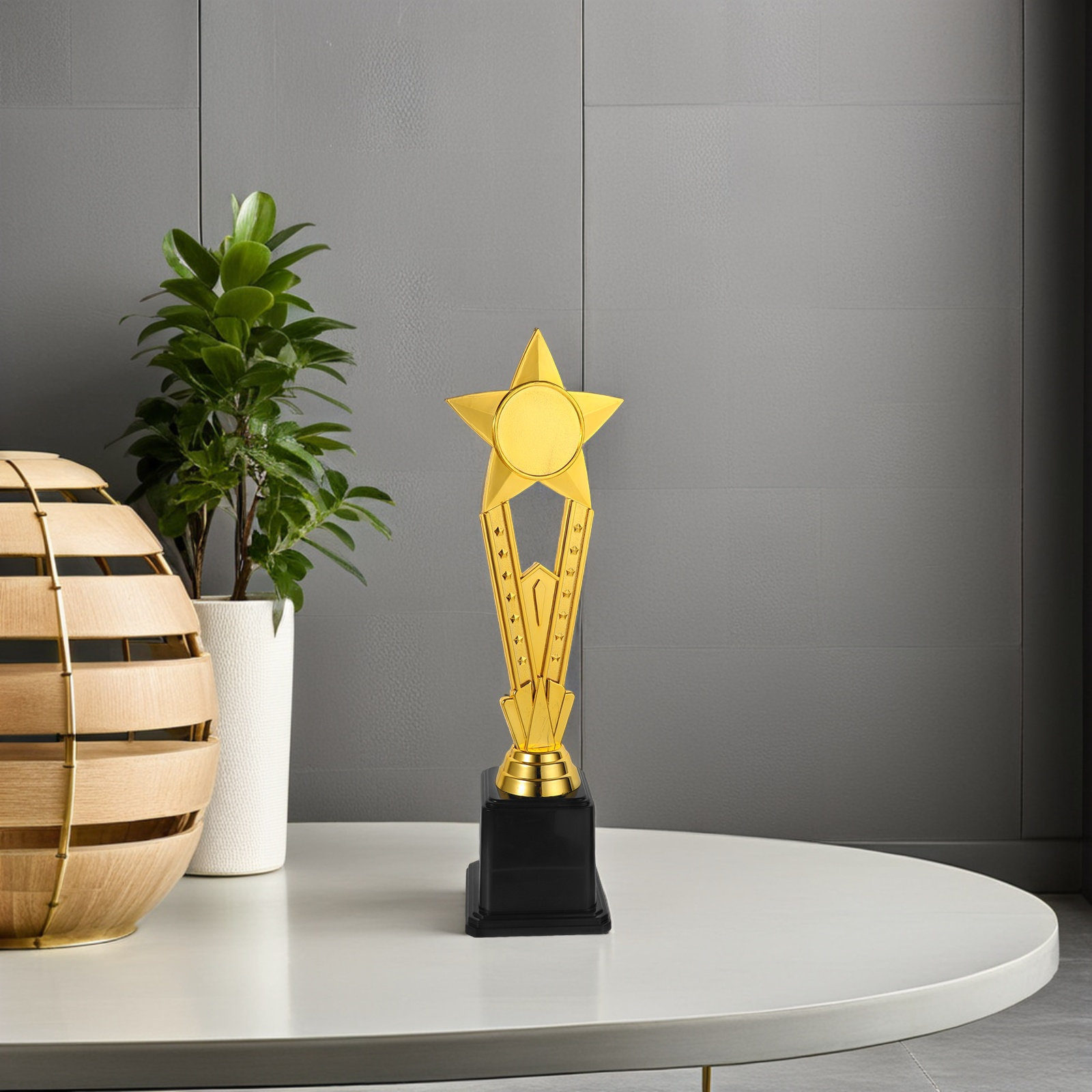 Plastic Gold Star Trophy Small - đánh giá và giá Team Sports
